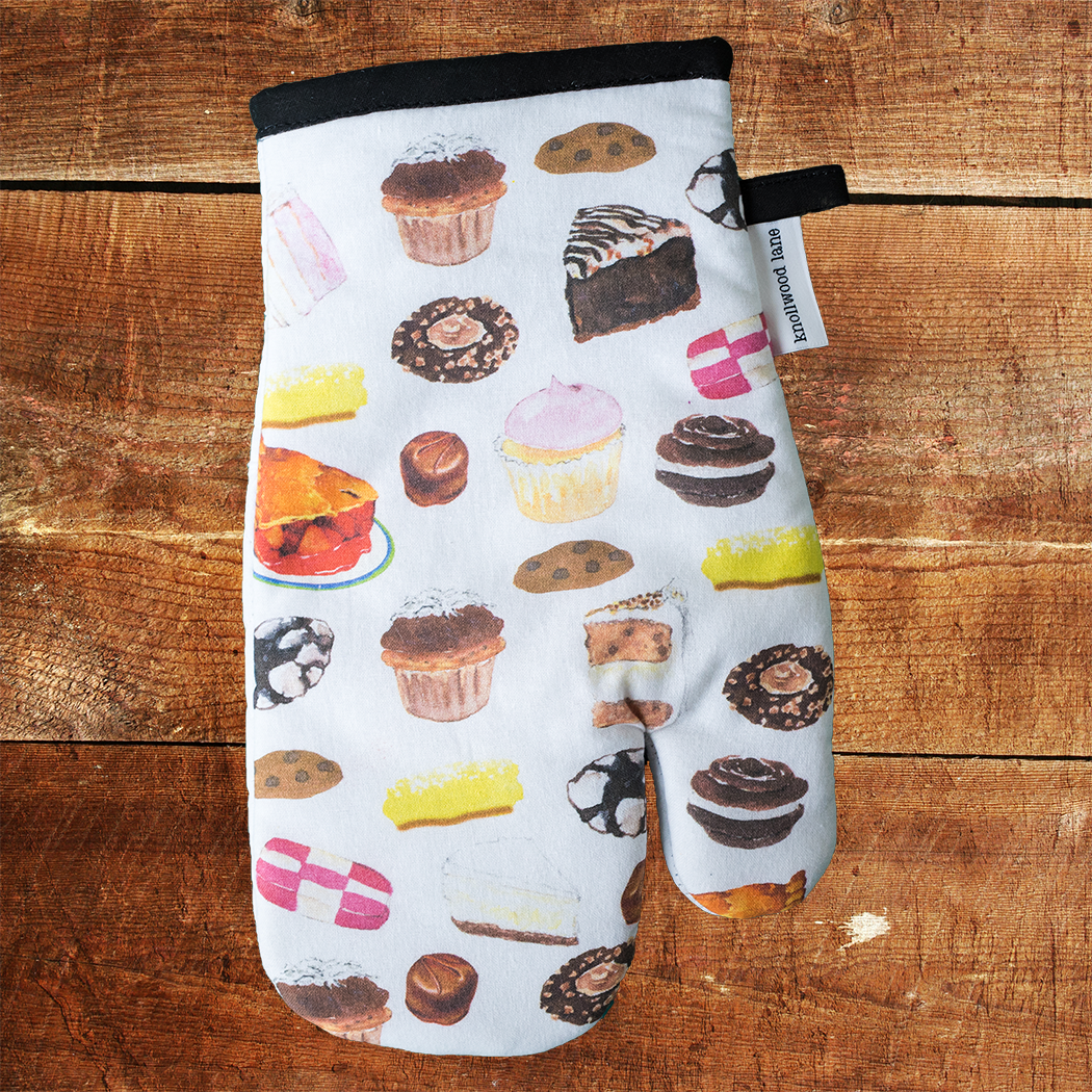 Just Desserts Oven Mitt