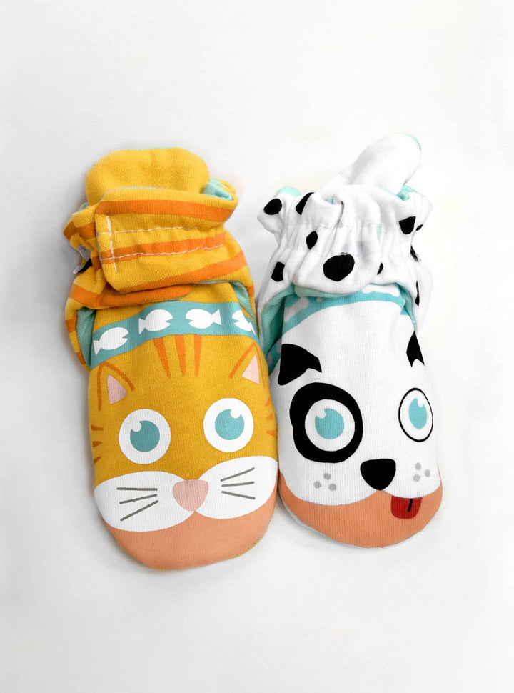 Kitten & Puppy Non-Slip Mismatched Baby Bootiesv