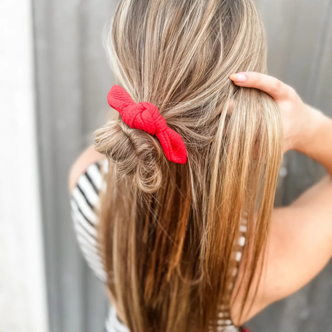 Scarlet Red Pony Bow
