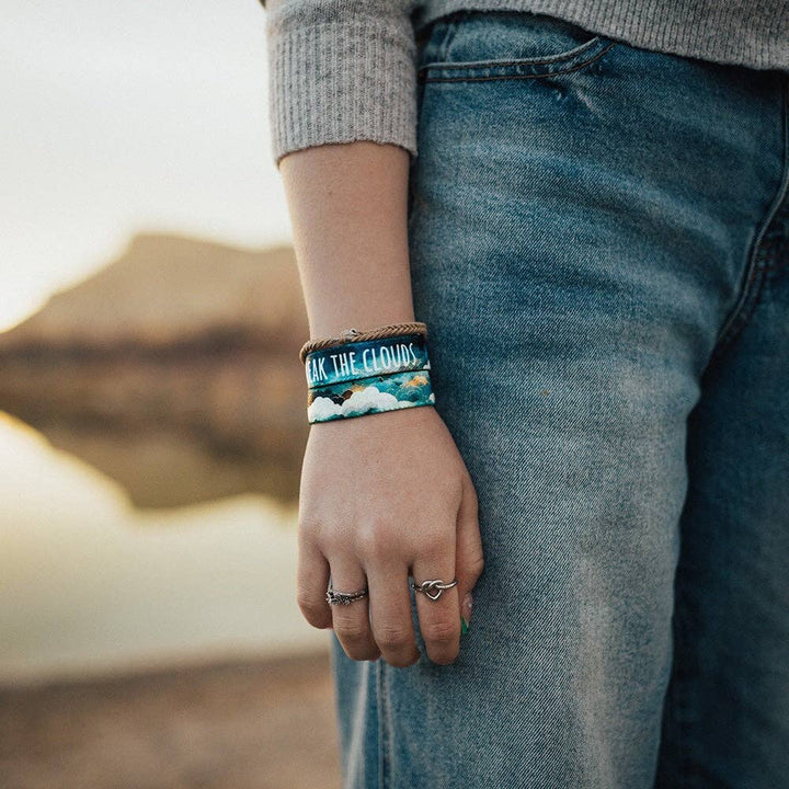 Break the Clouds Interactive Believe In Yourself Interactive Affirmation Bracelet
