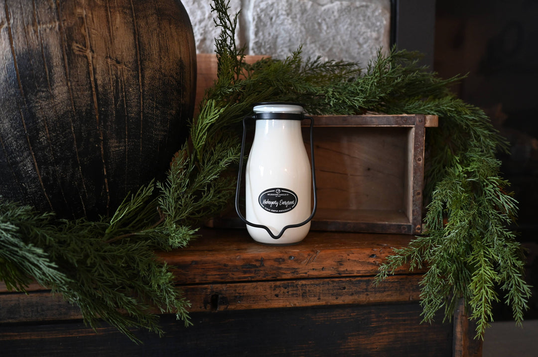 14 oz Milkbottle Candle: Mahogany Evergreen