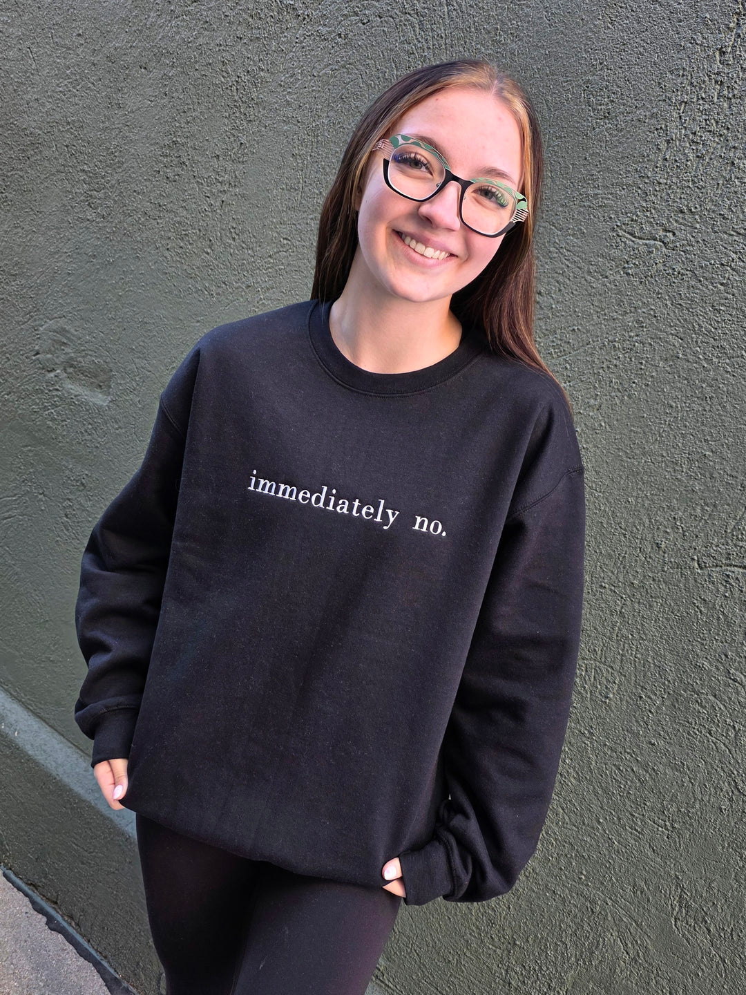 Immediately no. Sweatshirt GILDAN BLACK
