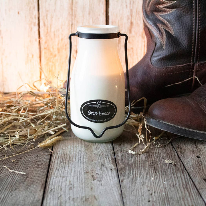 14 oz Milkbottle Candle: Barn Dance