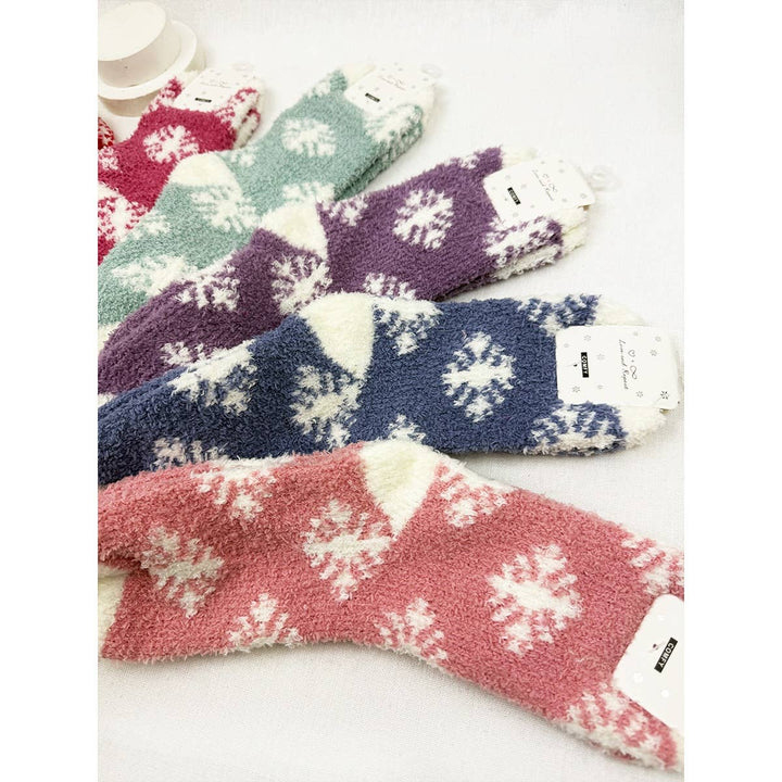 Cozy SnowFlake Design Winter Socks