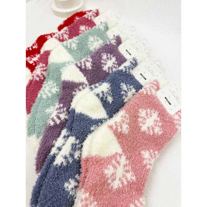 Cozy SnowFlake Design Winter Socks