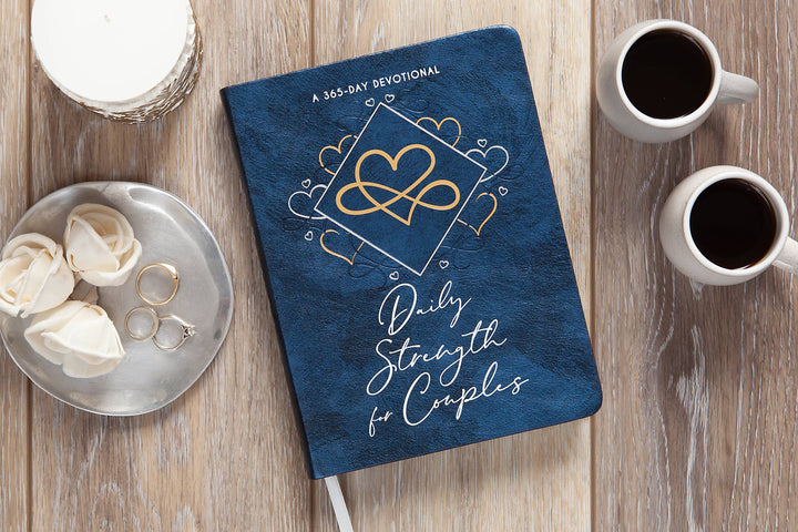 Daily Strength for Couples (Devo, Valentine's Day Gifts)