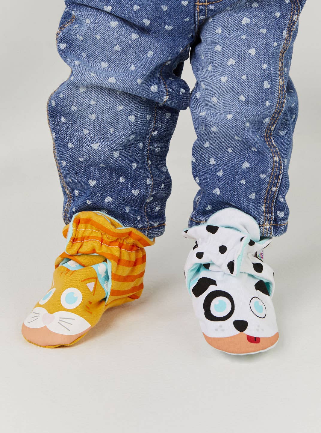 Kitten & Puppy Non-Slip Mismatched Baby Bootiesv