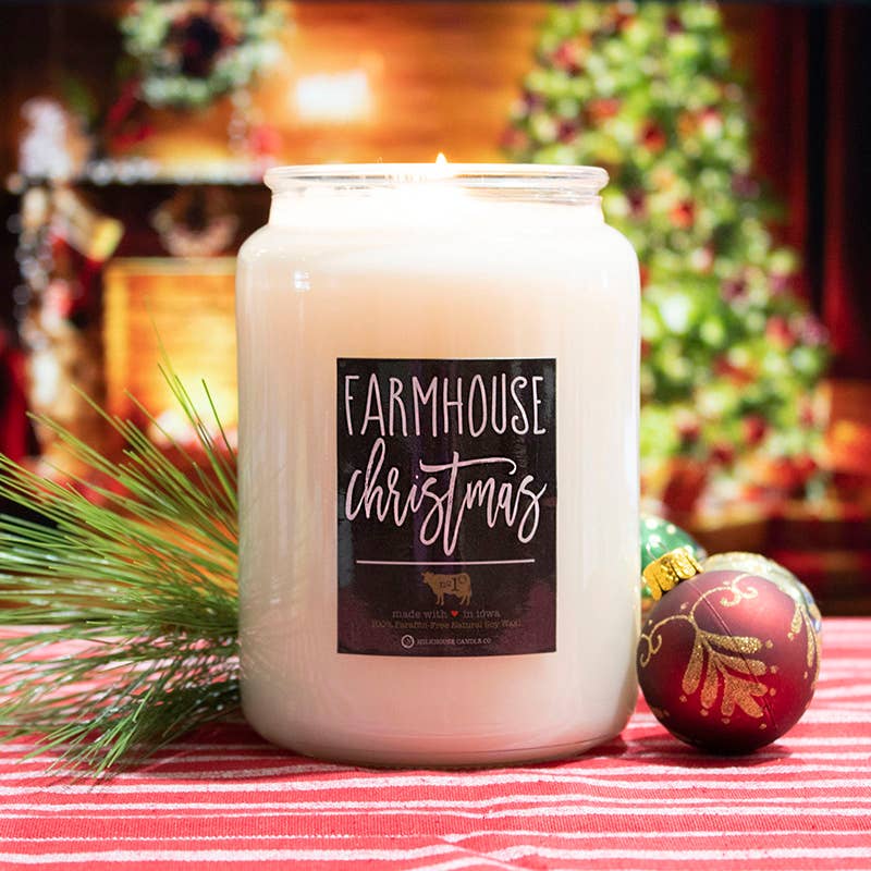 26 oz Farmhouse Jar Candle: Farmhouse Christmas