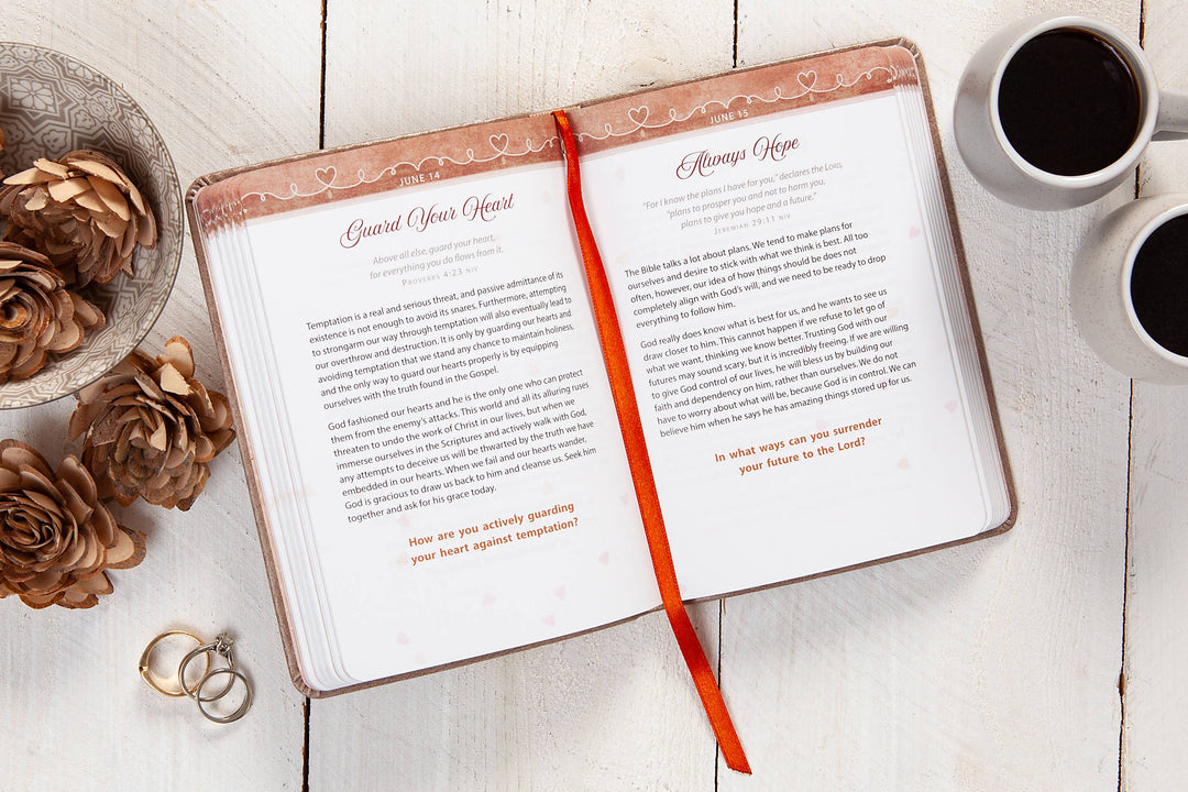 Mr & Mrs (Devotional for Couples)